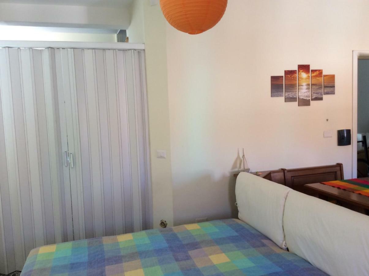 Grazioso Monolocale Villa Палау Екстериор снимка